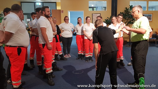 SV_Lehrgang Notfallsanitaeter_2019_001.jpg